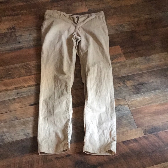 American Eagle Outfitters Other - Men’s American Eagle khakis. 31/32